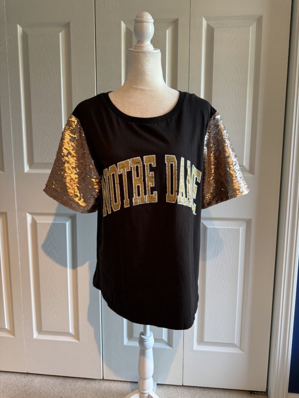 Game Day Couture Notre Dame Fighting Irish Ladies Sequin Shirt NWT Medium
